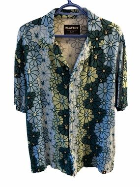 PLAYBOY Men’s Floral Camp Shirt Size S 100% Viscose Rayon Lightweight Summer